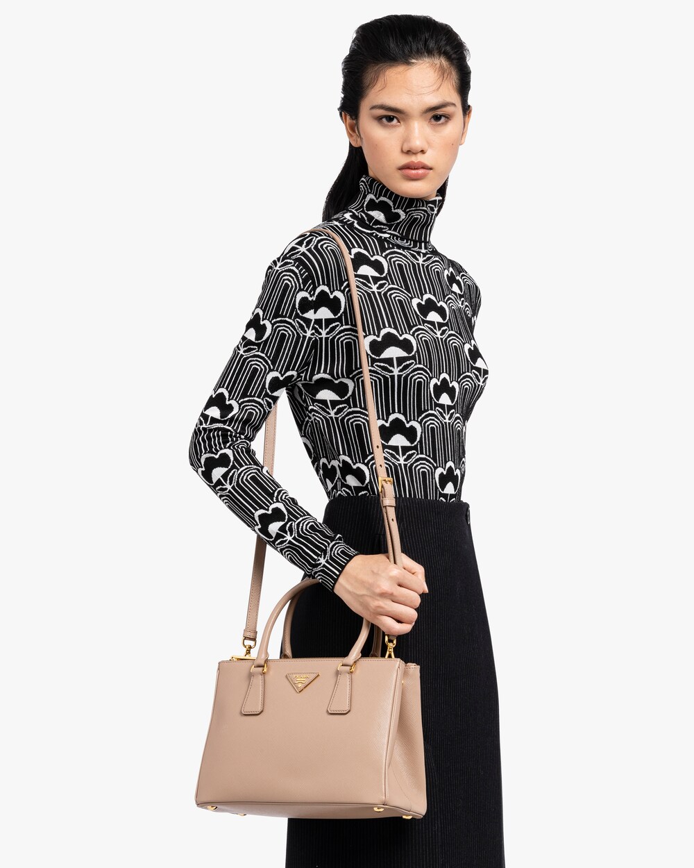 prada saffiano lux