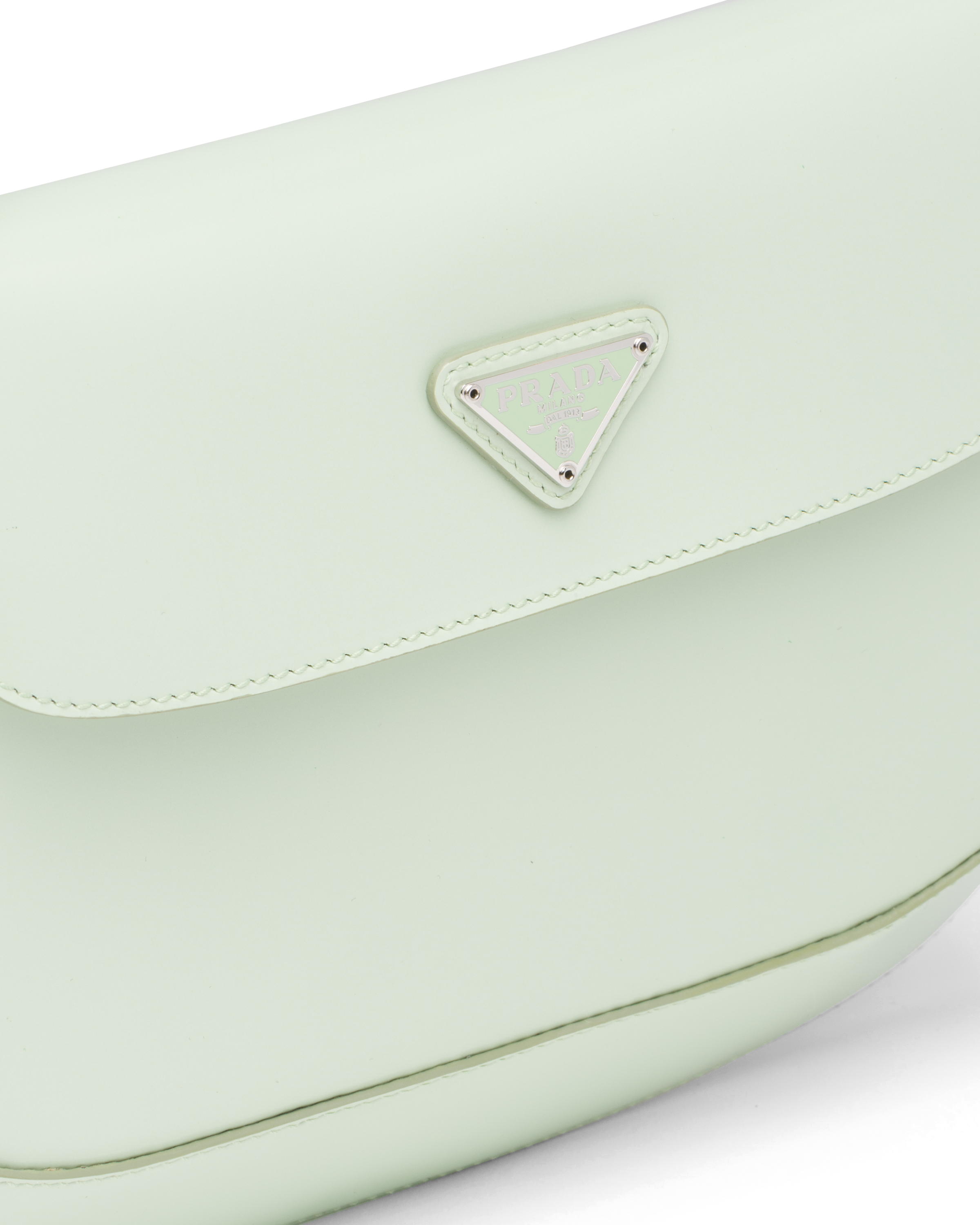 Prada Sac épaule Prada Cleo à rabat en cuir brossé 6