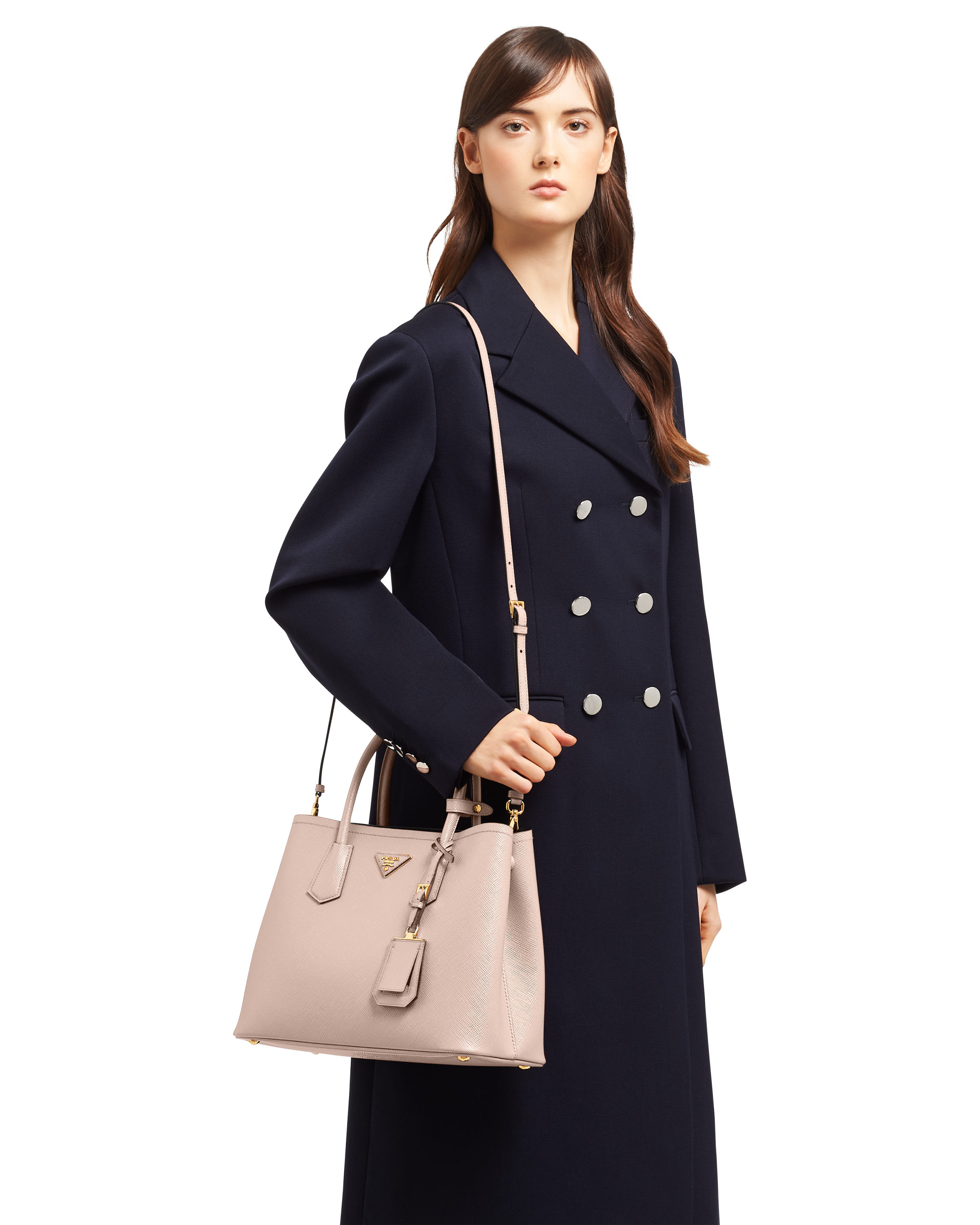 prada saffiano bag medium