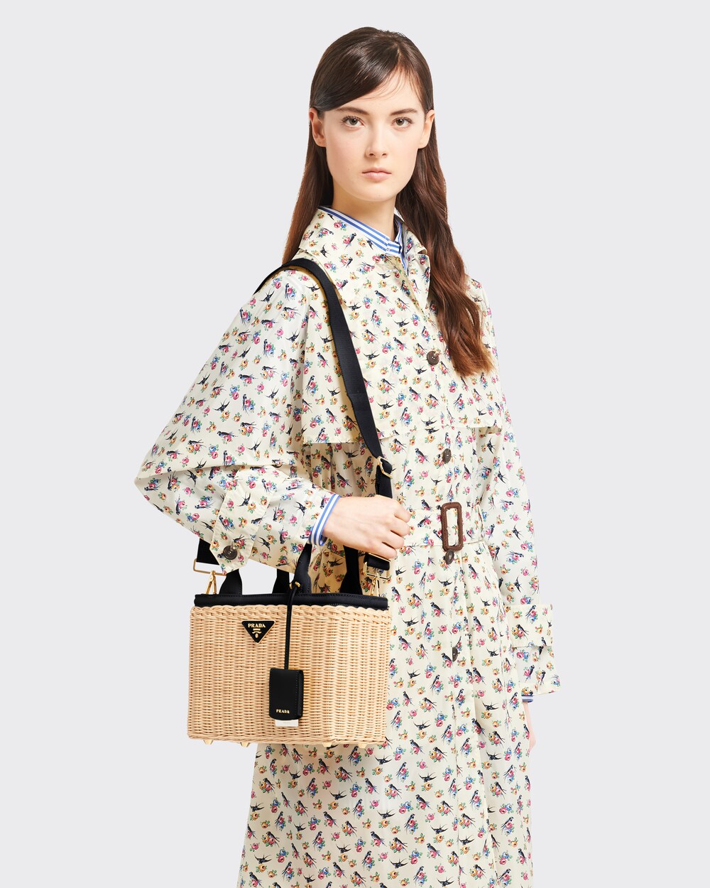 ベージュ/ブラック ウィッカーxキャンバス カゴバッグ | Prada