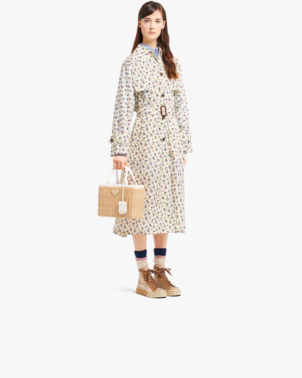 ベージュ ホワイト ウィッカーxキャンバス カゴバッグ Prada