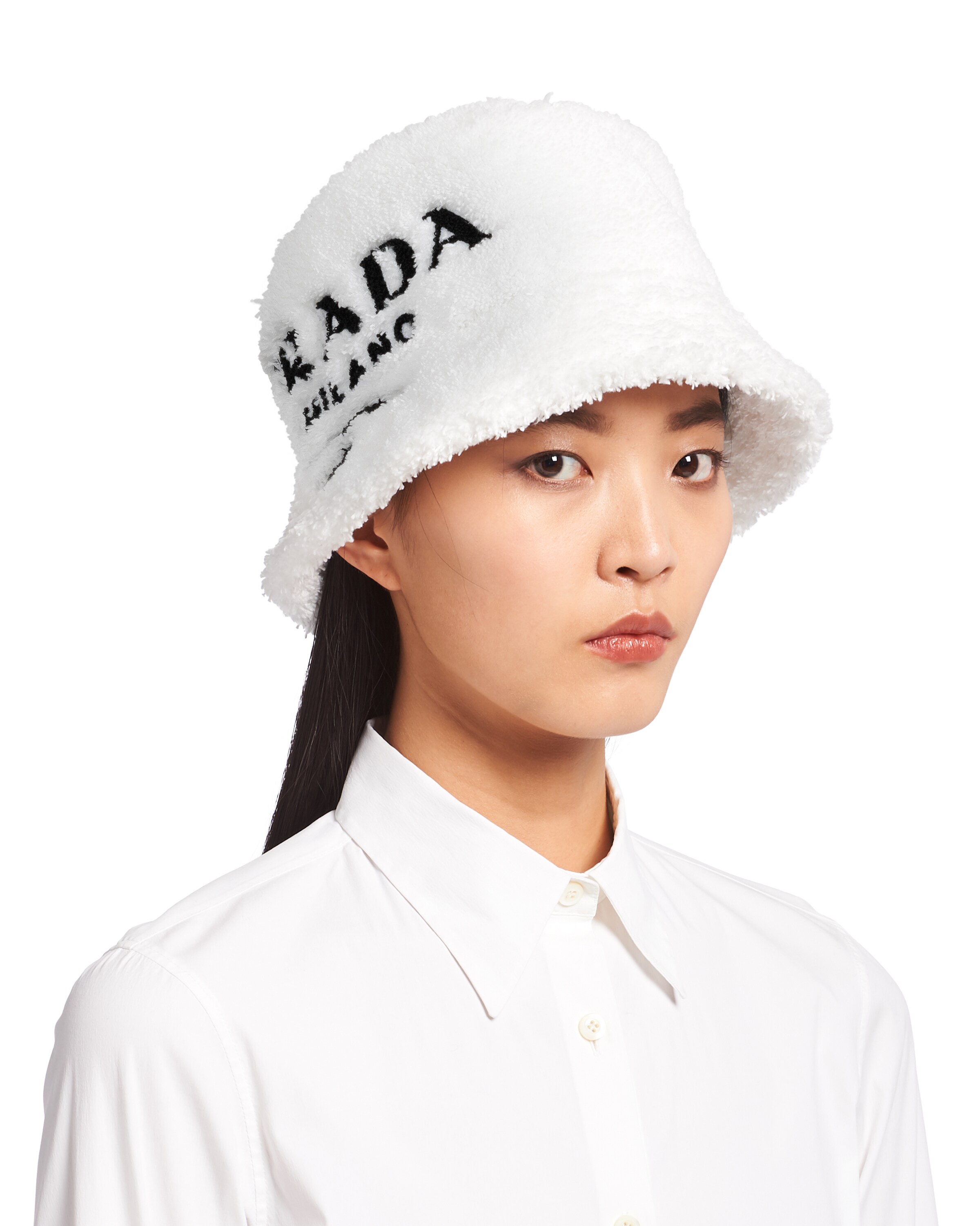 prada bob femme