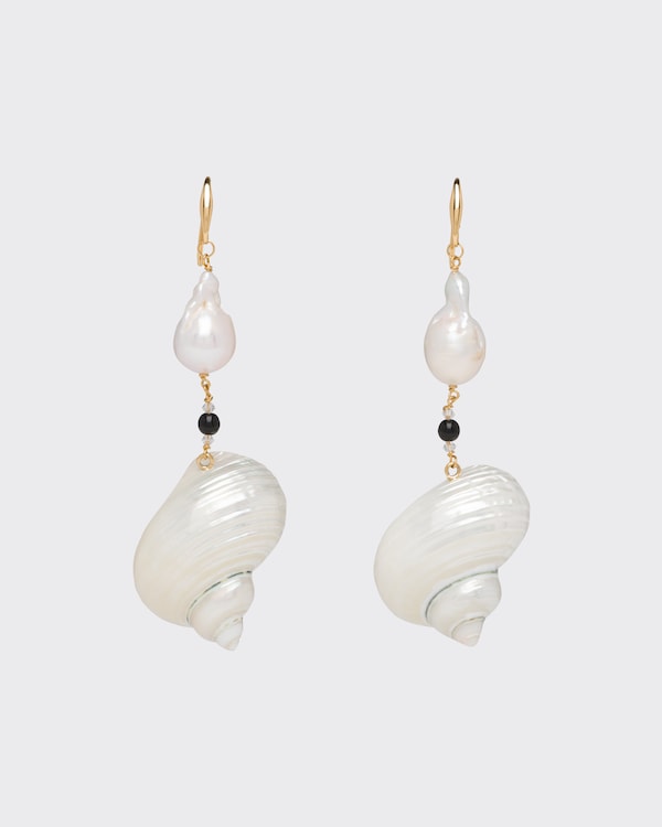 【日本入手困難】Prada Symbole drop earrings イヤリング Black Prada Symbole drop earrings | PRADA