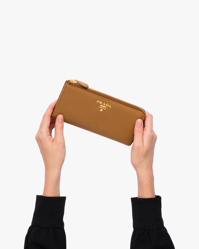 prada saffiano leather wallet