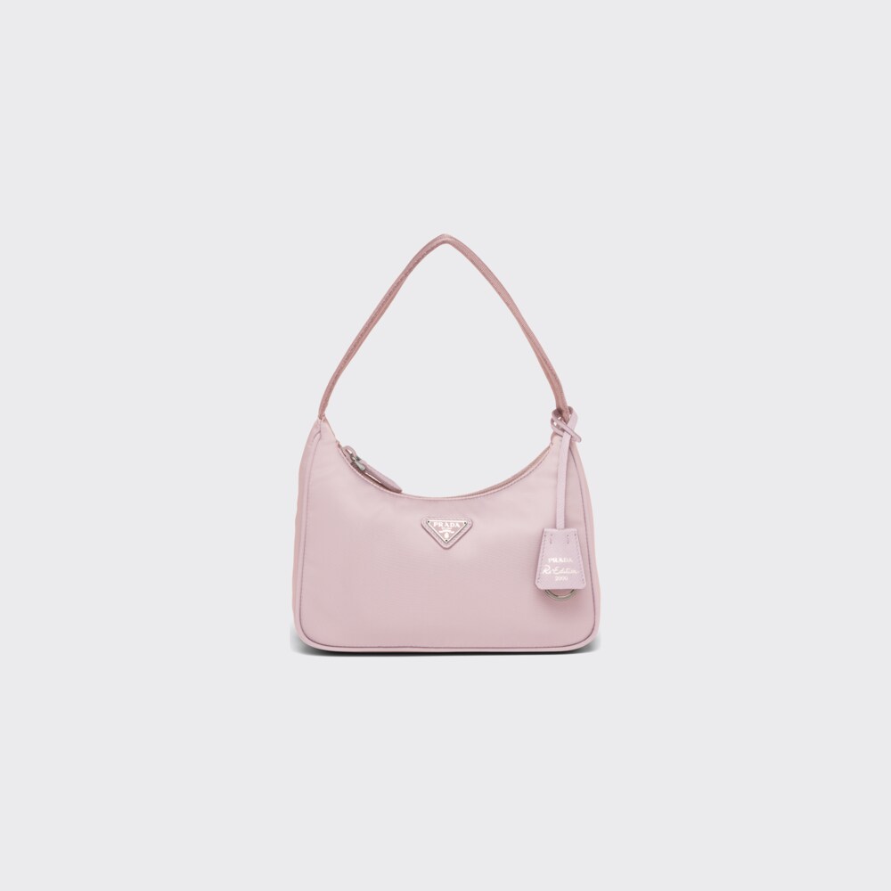 Prada حقيبة Re-edition 2000 من قماش Re-Nylon بحجم صغير 1
