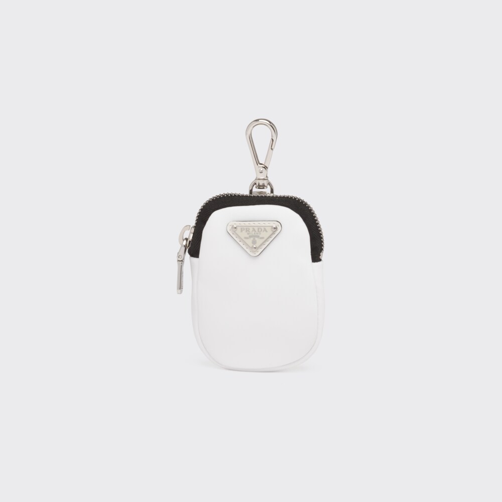 Prada كيس صغير من قماش رينايلون Re-Nylon 1