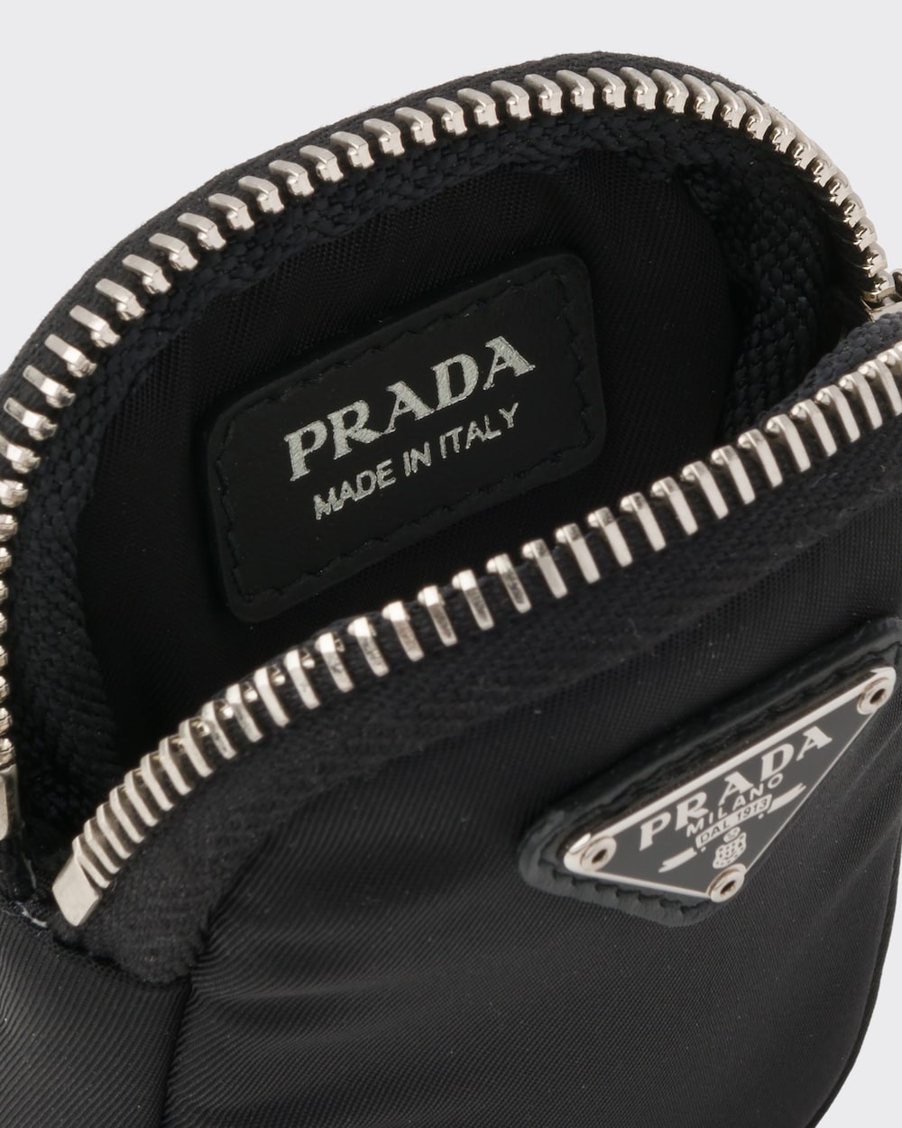 Prada zipper brand 2025