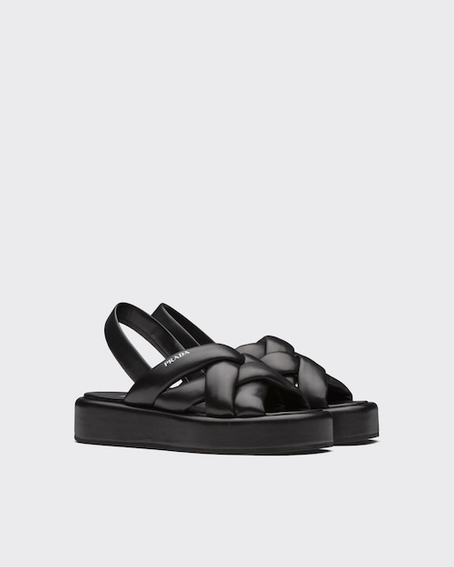 ブラック ナッパレザー フラットフォームサンダル | Prada