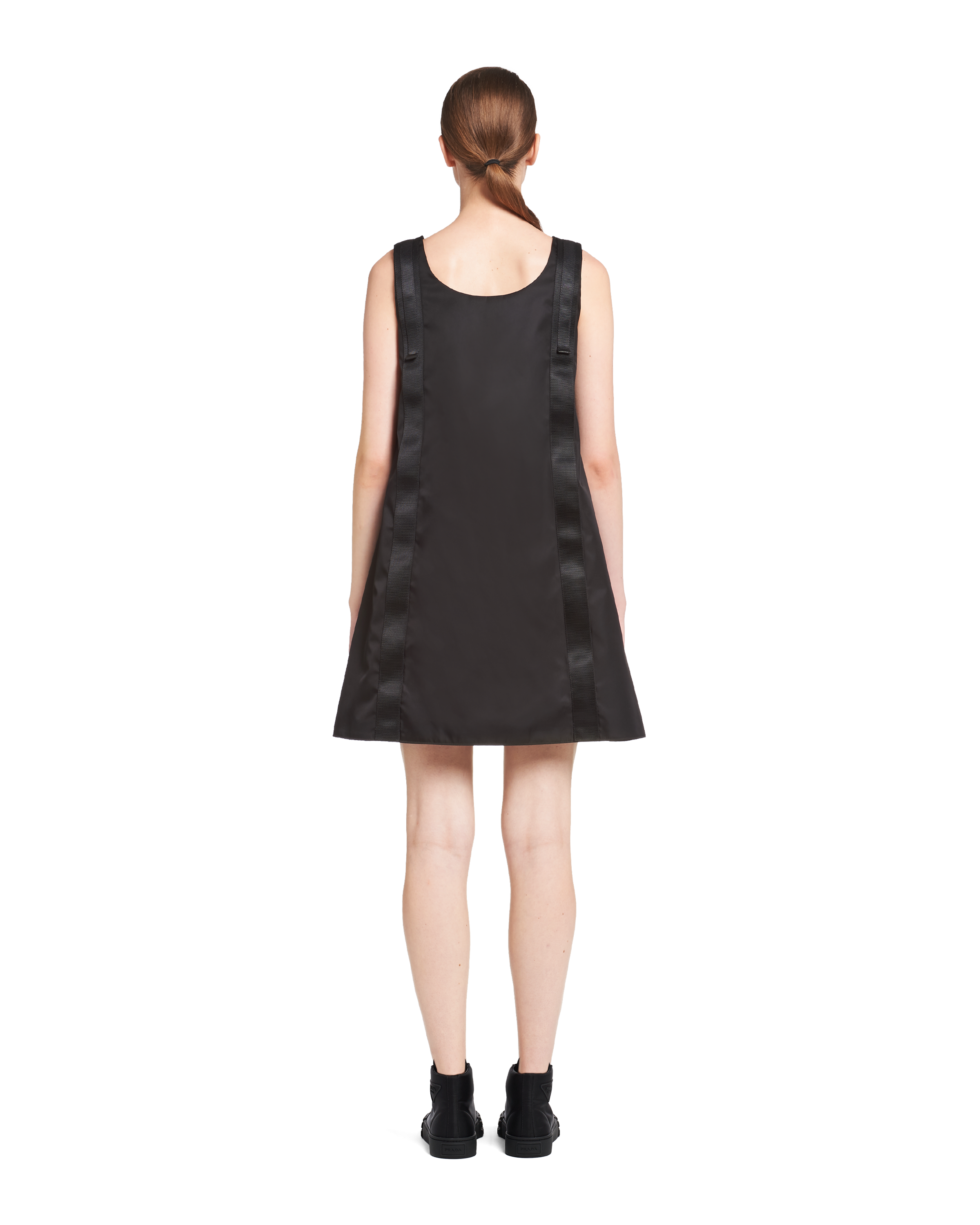 Re Nylon ギャバジン ノースリーブドレス