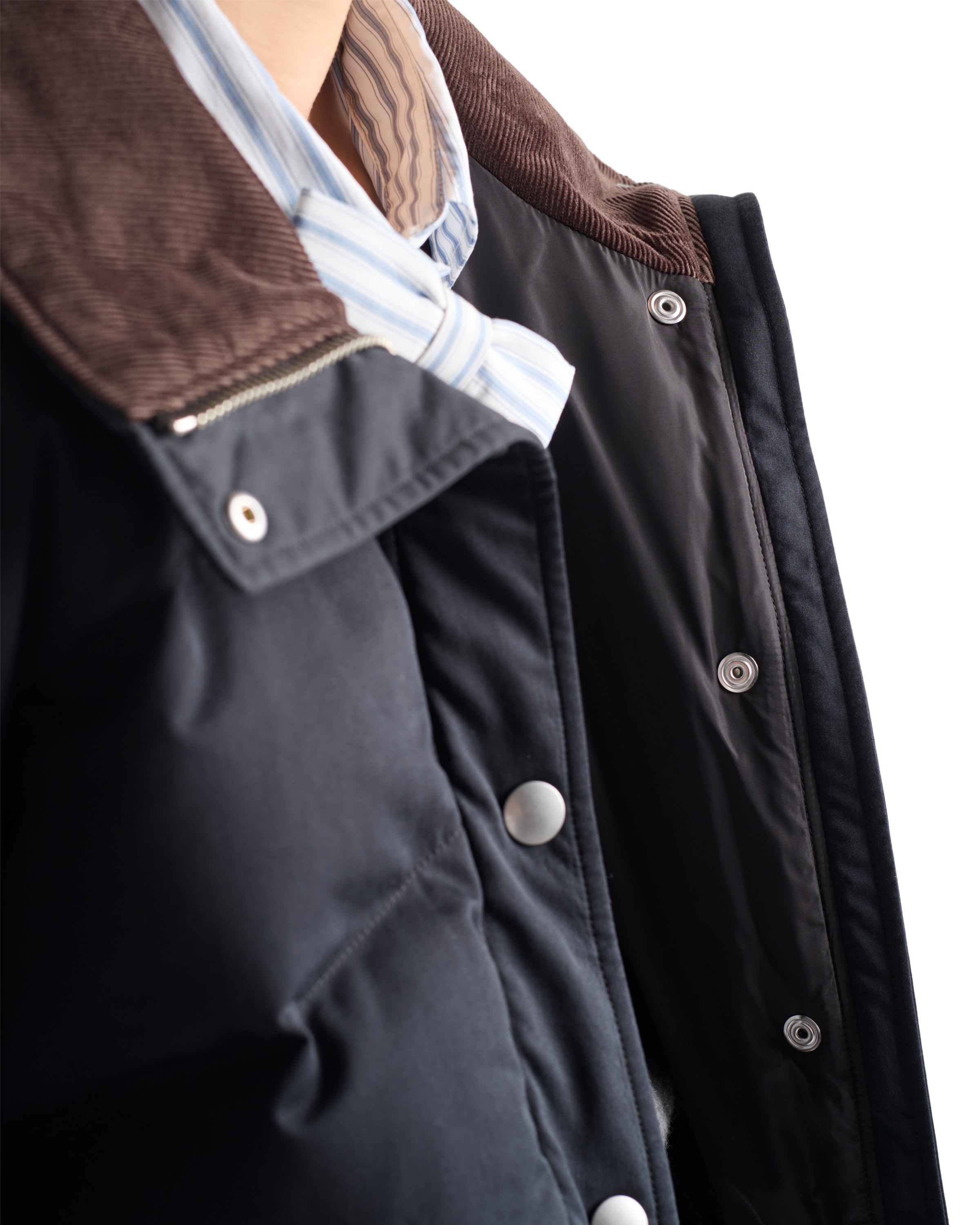 Prada Cropped Compact Poplin Down Jacket In Black