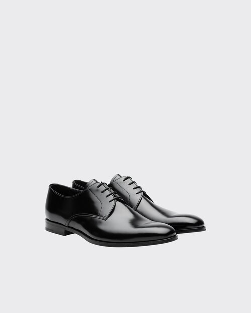 ブラック ブラッシュドレザー ダービーシューズ | Prada