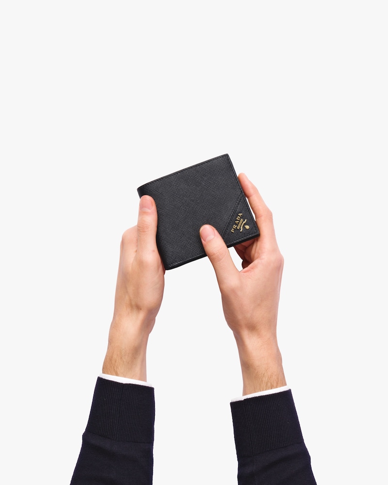 prada saffiano leather wallet