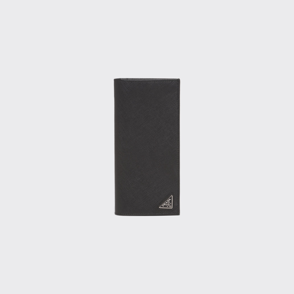 ブラック サフィアーノトライアングル財布 | Prada