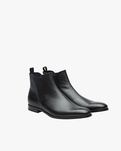 chelsea black leather boots