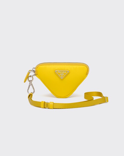 Prada كيس صغير من قماش رينايلون Re-Nylon 1