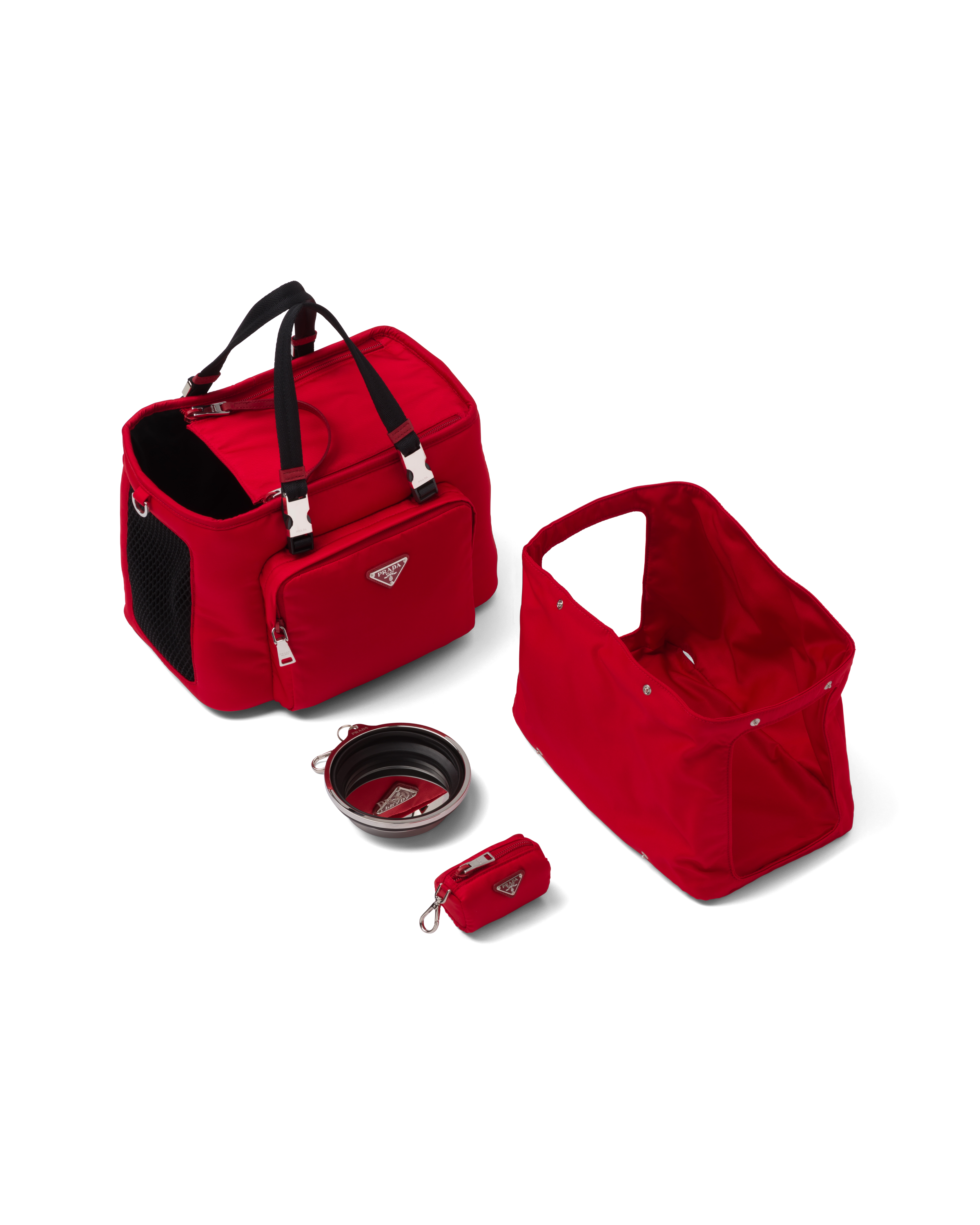 Red prada 2025 re edition bag