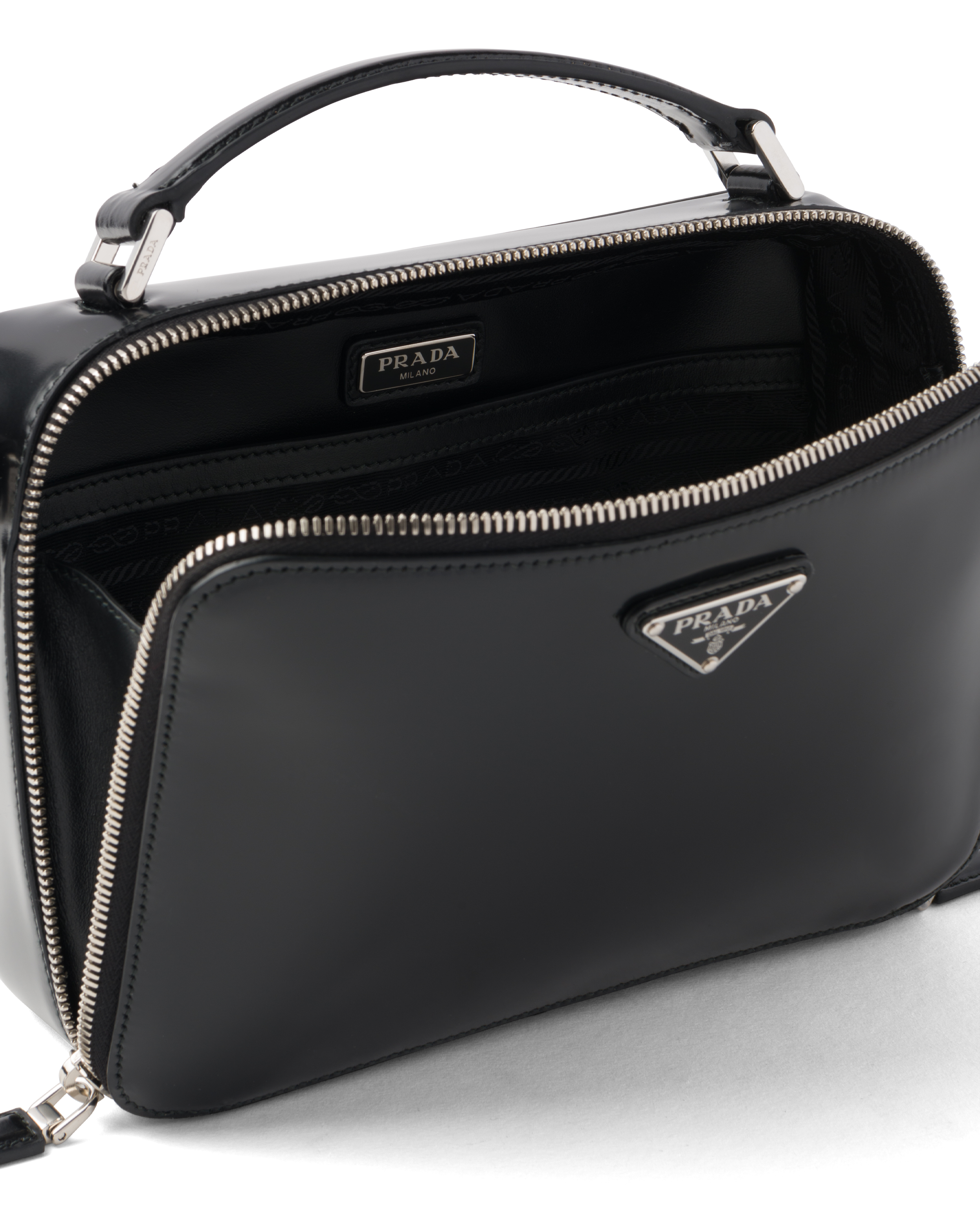 prada brique