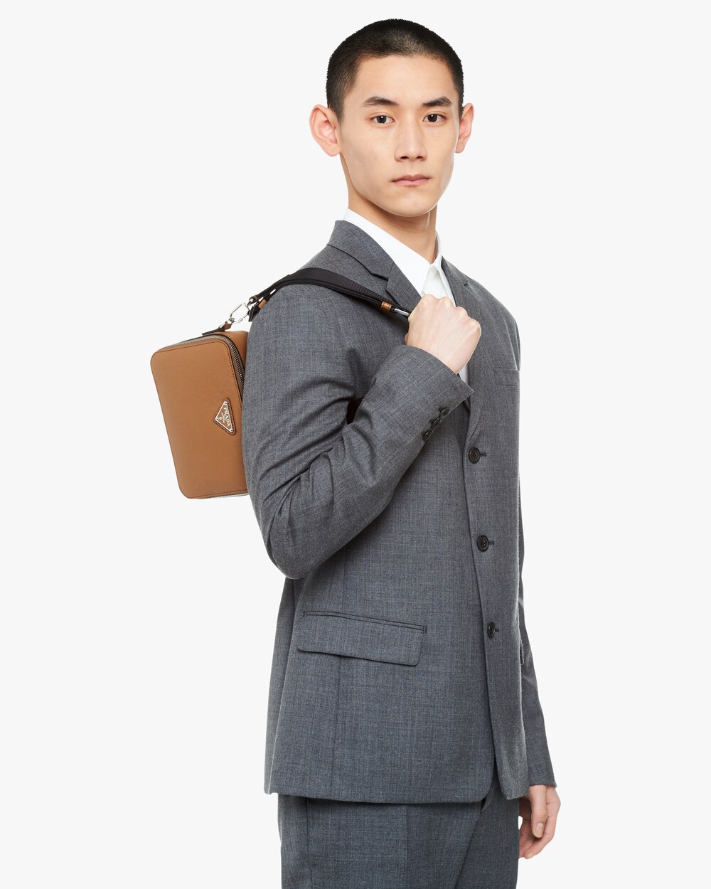 prada brique saffiano