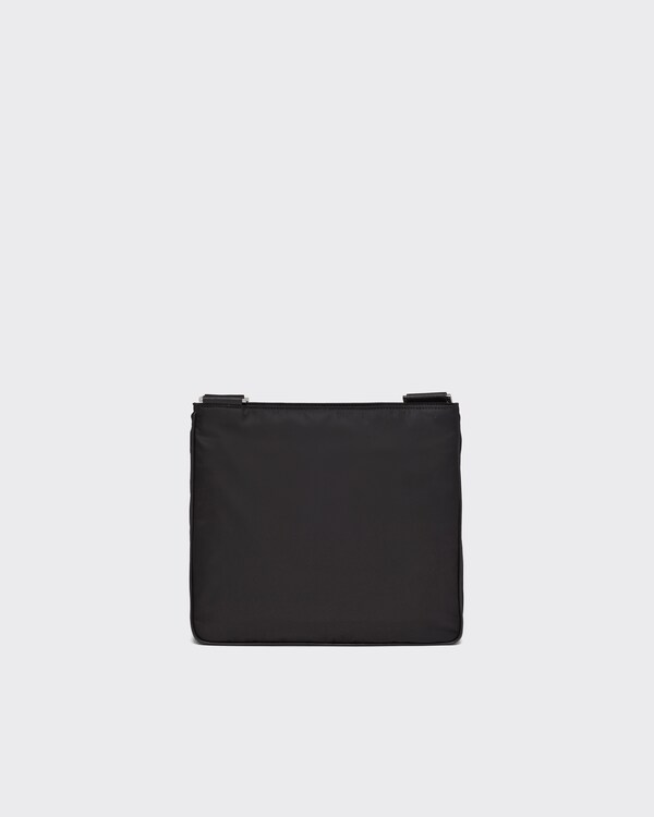 حقيبة كتف من قماش Re-Nylon وجلد سافيانو - أسود حقيبة كتف من قماش Re-Nylon وجلد سافيانو - أسود