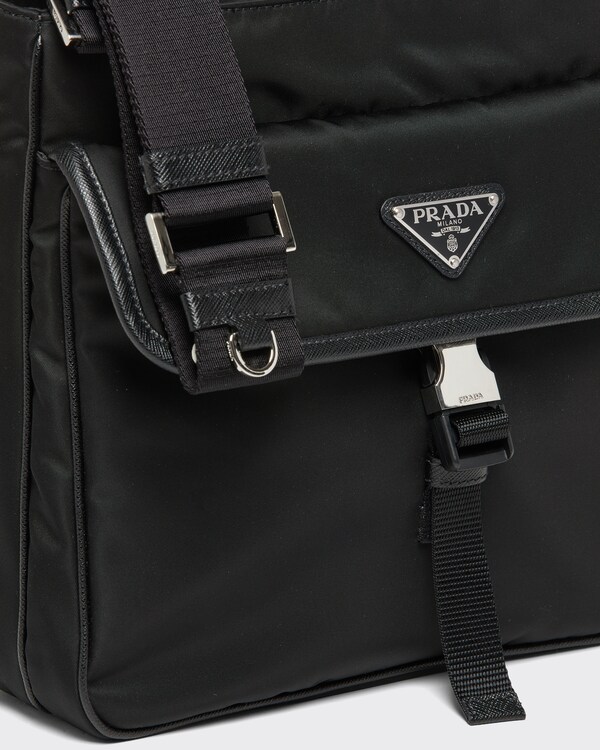 Bandolera de Re-Nylon y piel Saffiano - Negro Bandolera de Re-Nylon y piel Saffiano - Negro