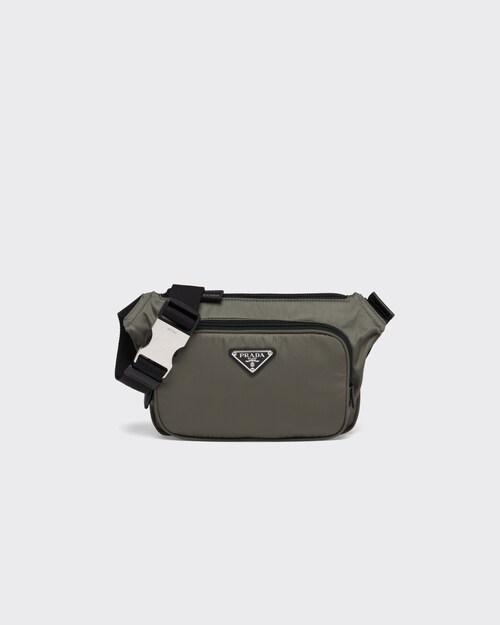 Prada حقيبة كتف من قماش Re-Nylon وجلد سافيانو 1
