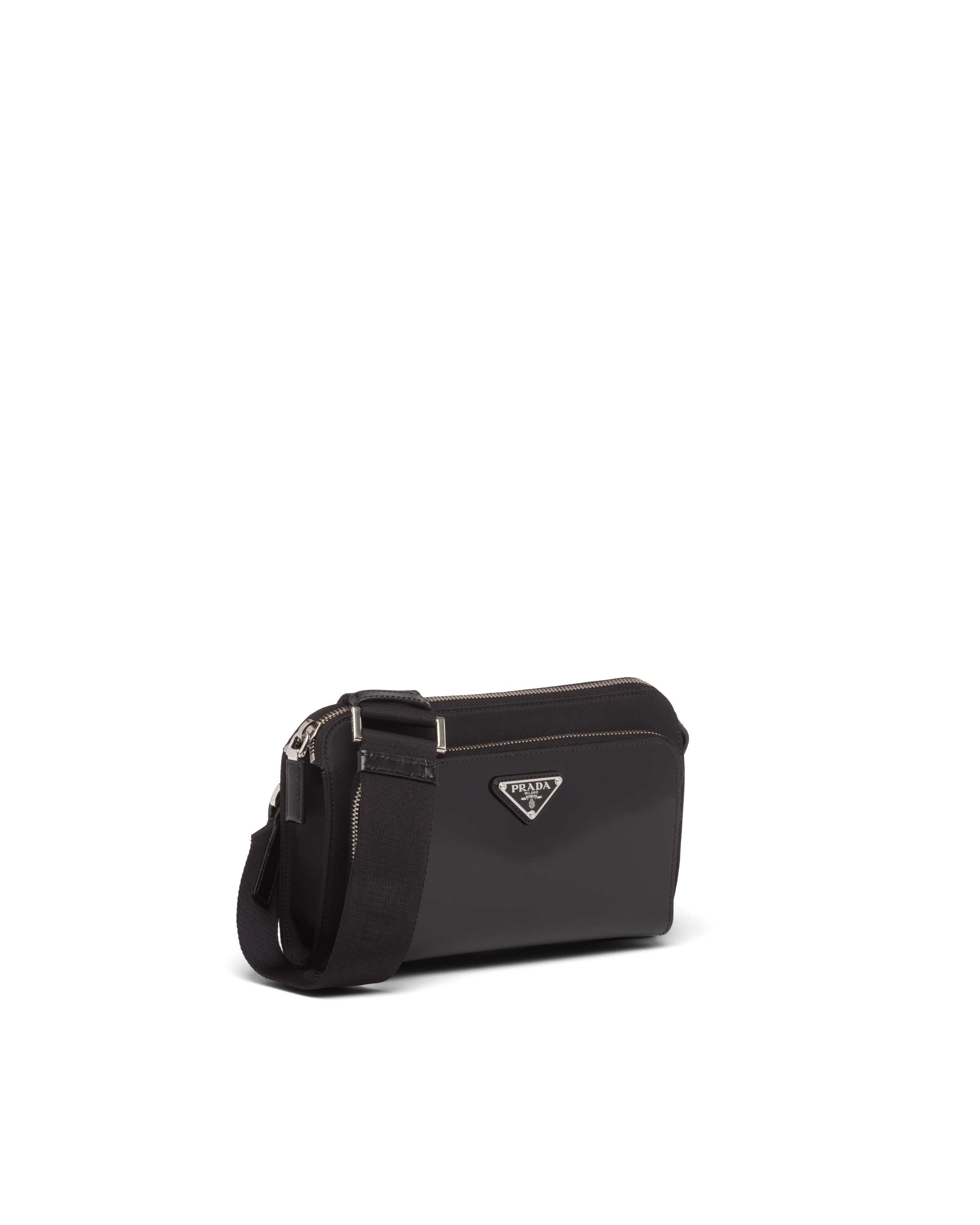 Prada حقيبة كتف من الجلد وقماش Re\u002DNylon 3