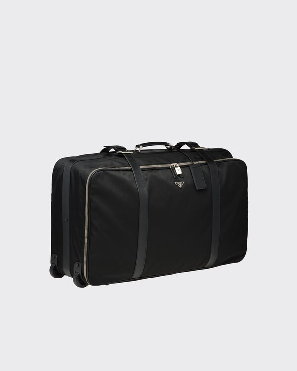 Maleta semirrígida em Re-Nylon Maleta semirrígida em Re-Nylon