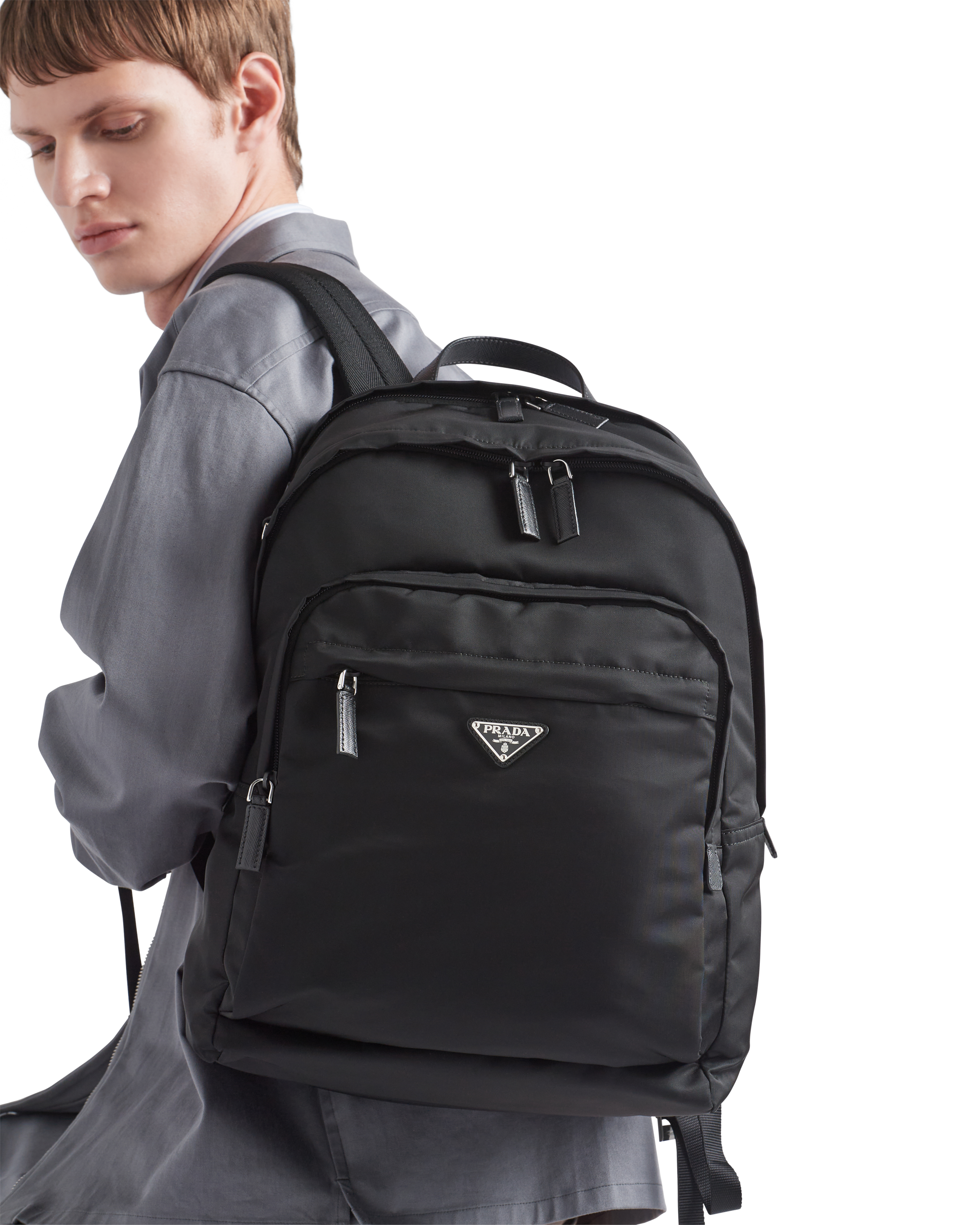ブラック Re-nylon Xサフィアーノレザー バックパック | PRADA
