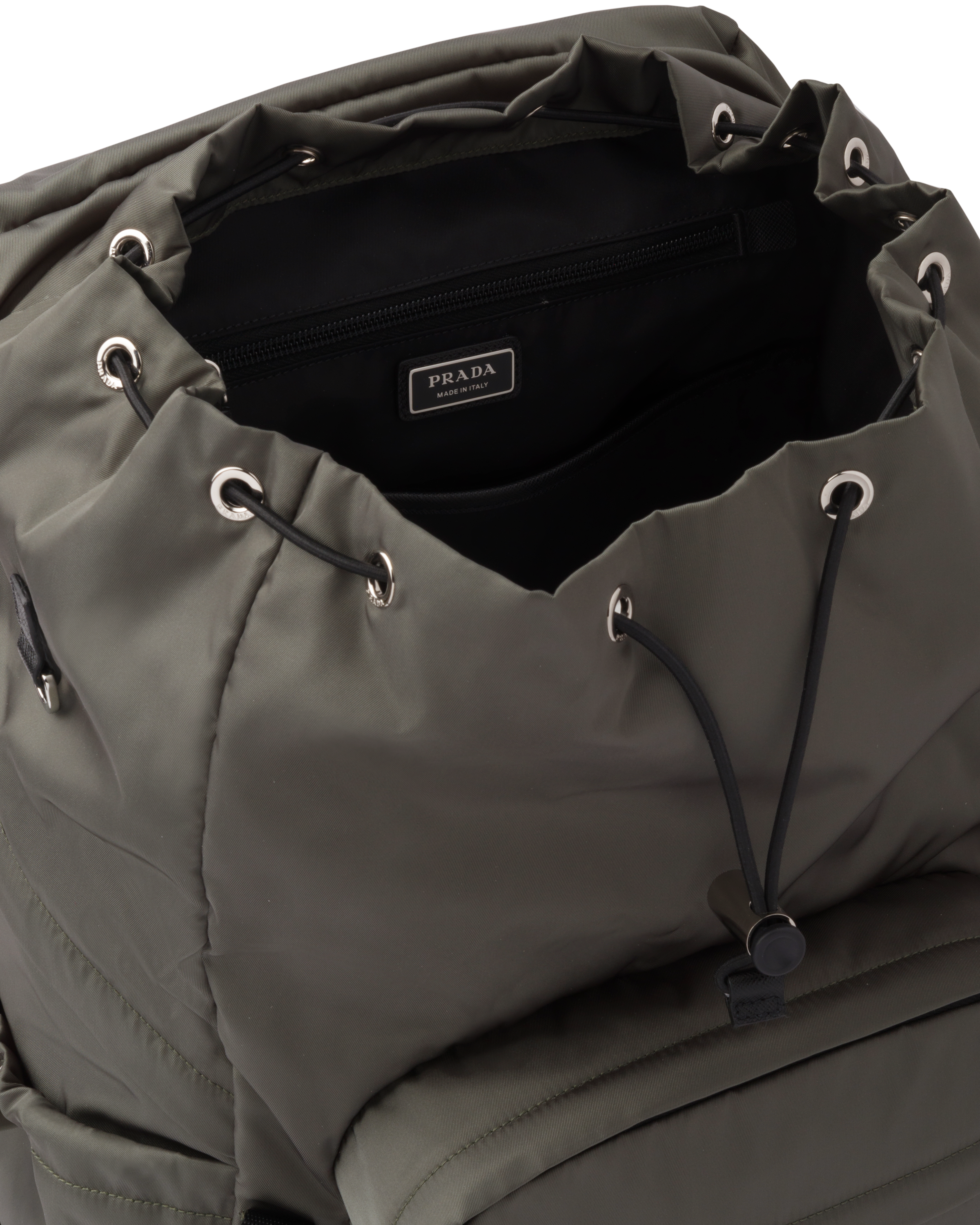 Prada حقيبة ظهر من قماش Re\u002DNylon وجلد سافيانو 5