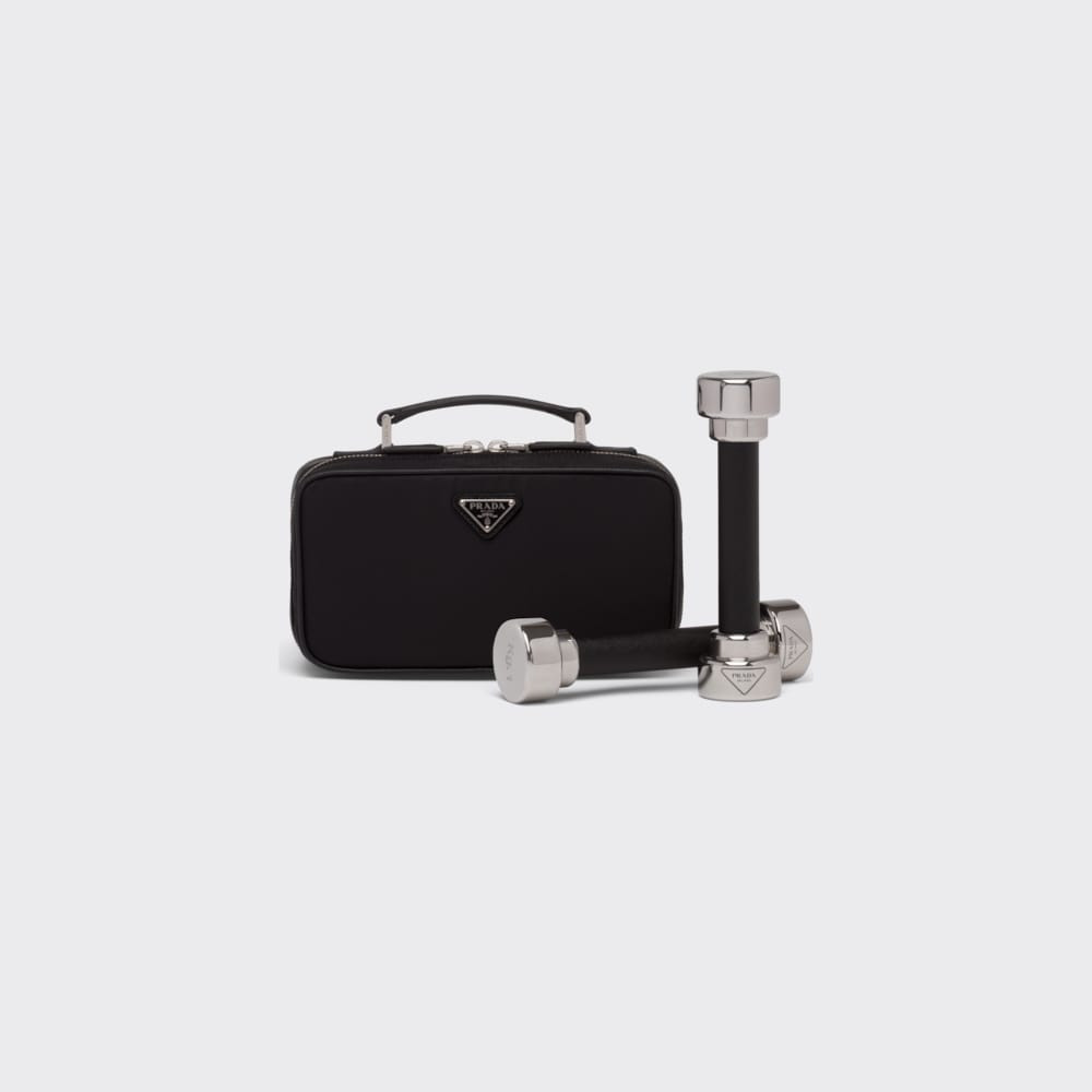 Prada Re-Nylon与Saffiano皮革手持哑铃手提箱 1