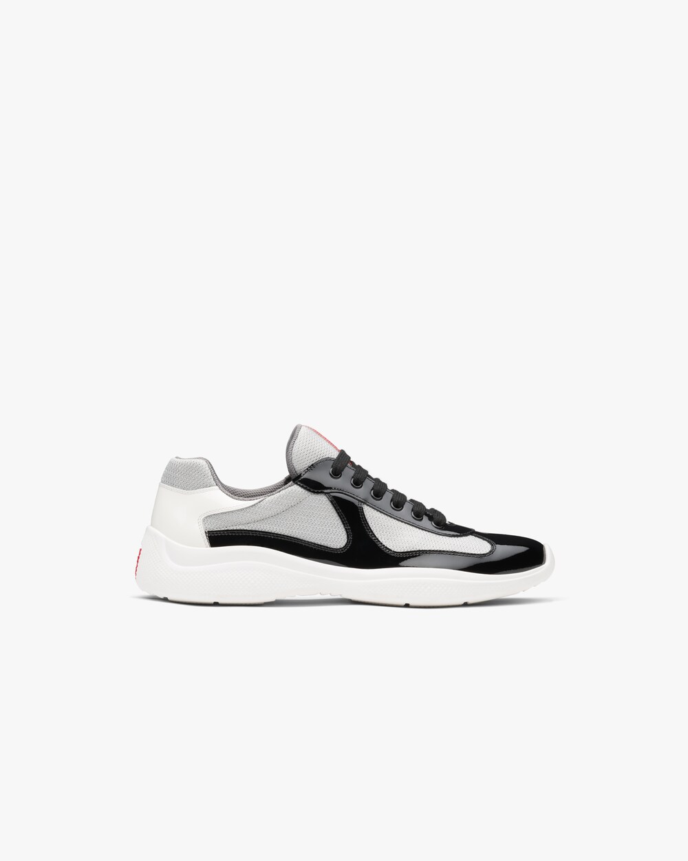 prada black and white
