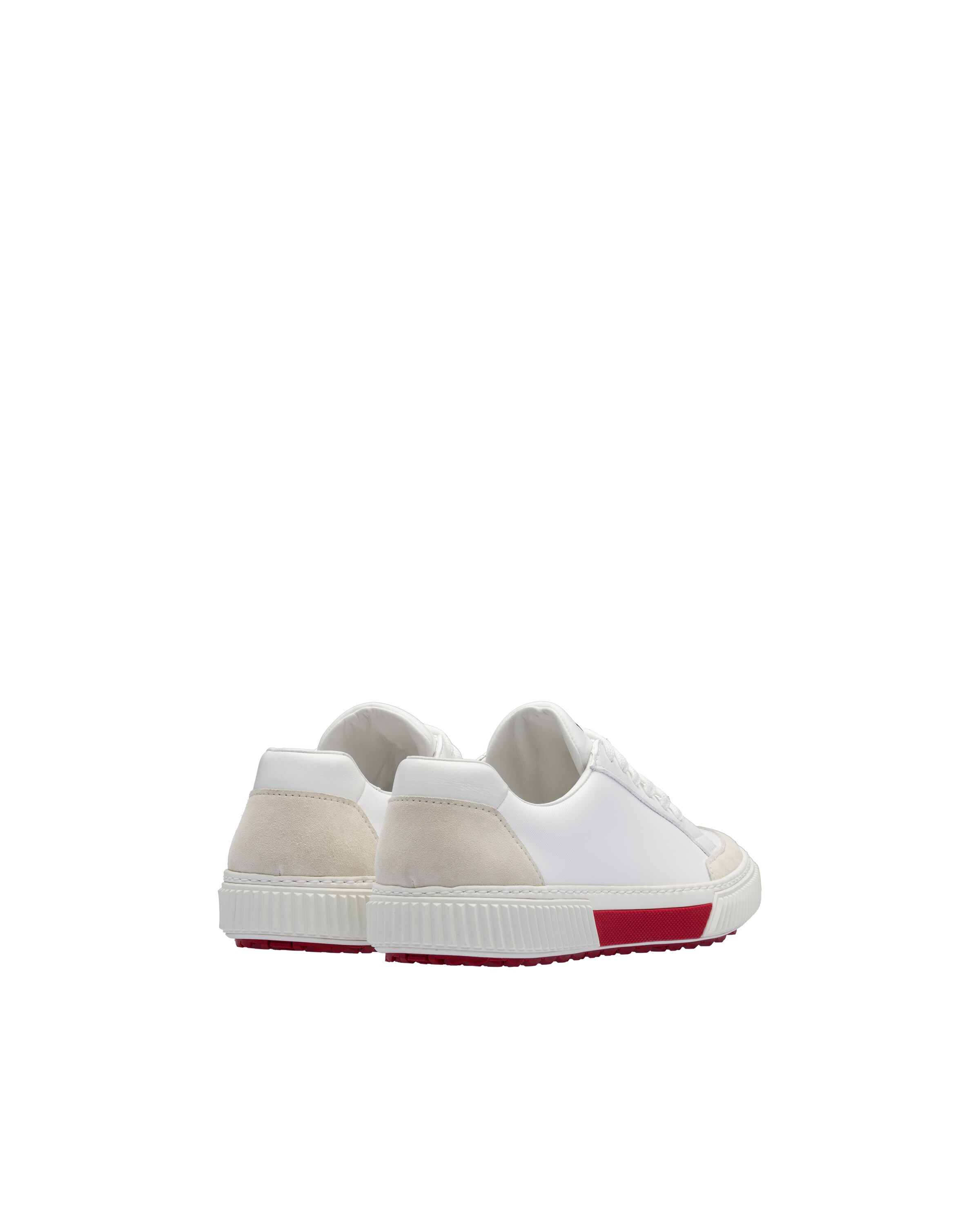 prada stratus