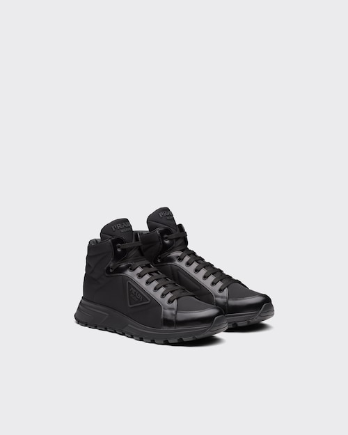 Prada Prada PRAX 01 Sneaker aus Re-Nylon und gebürstetem Leder 1