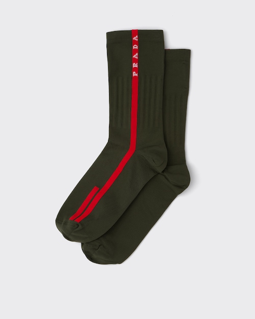modo Enderezar Reembolso Camouflage Green Nylon socks | Prada
