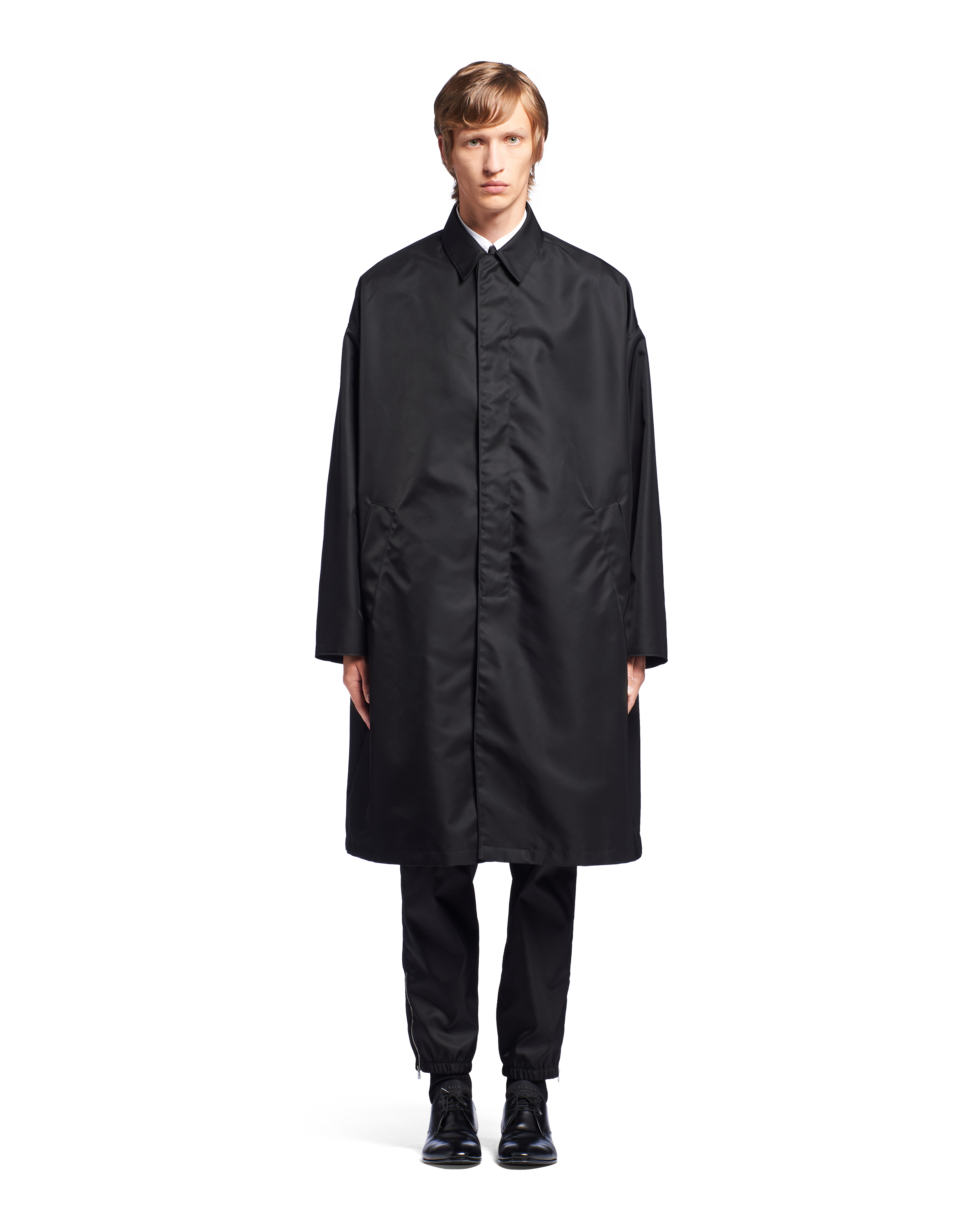 Nylon raincoat hot sale
