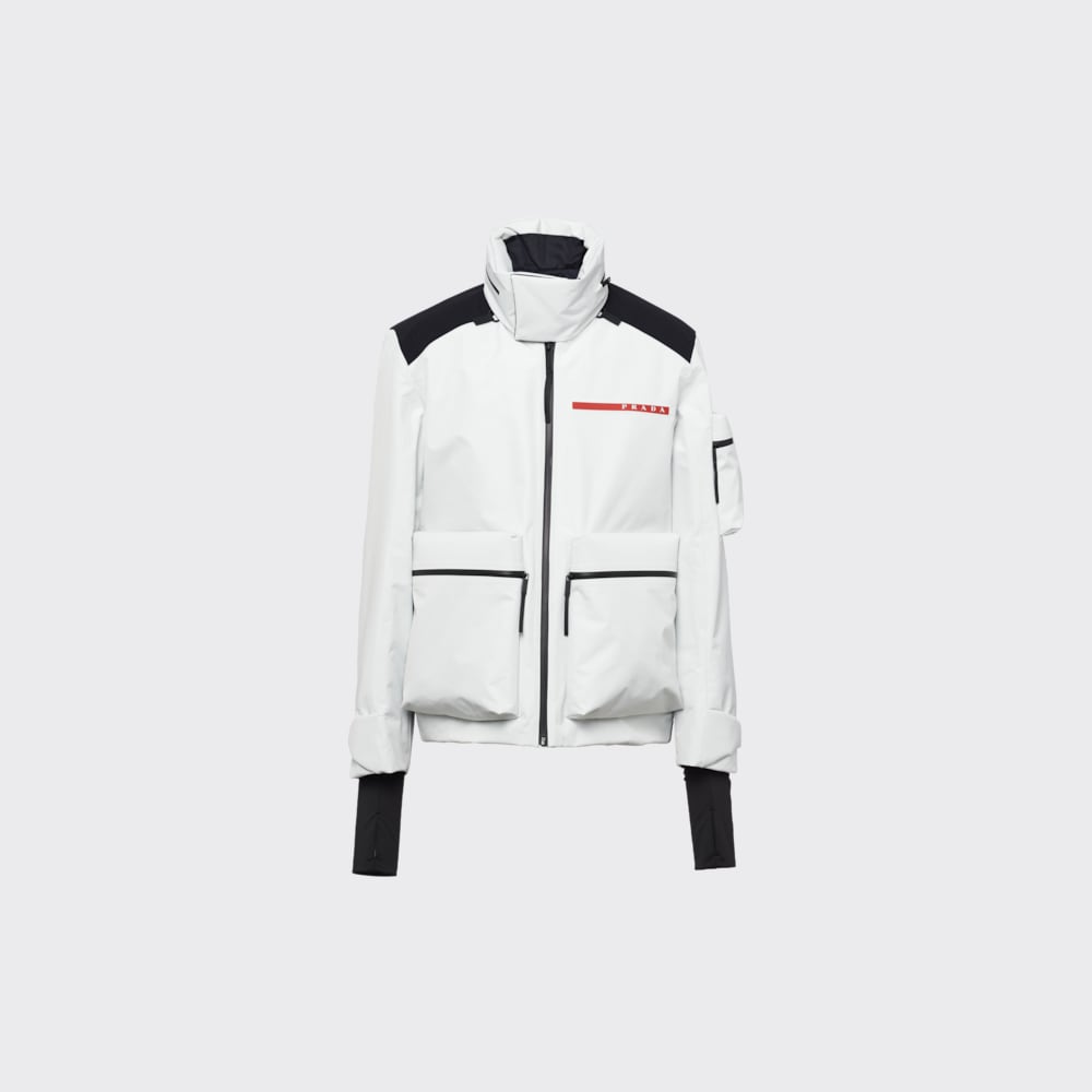 Prada 科技织物滑雪服 1
