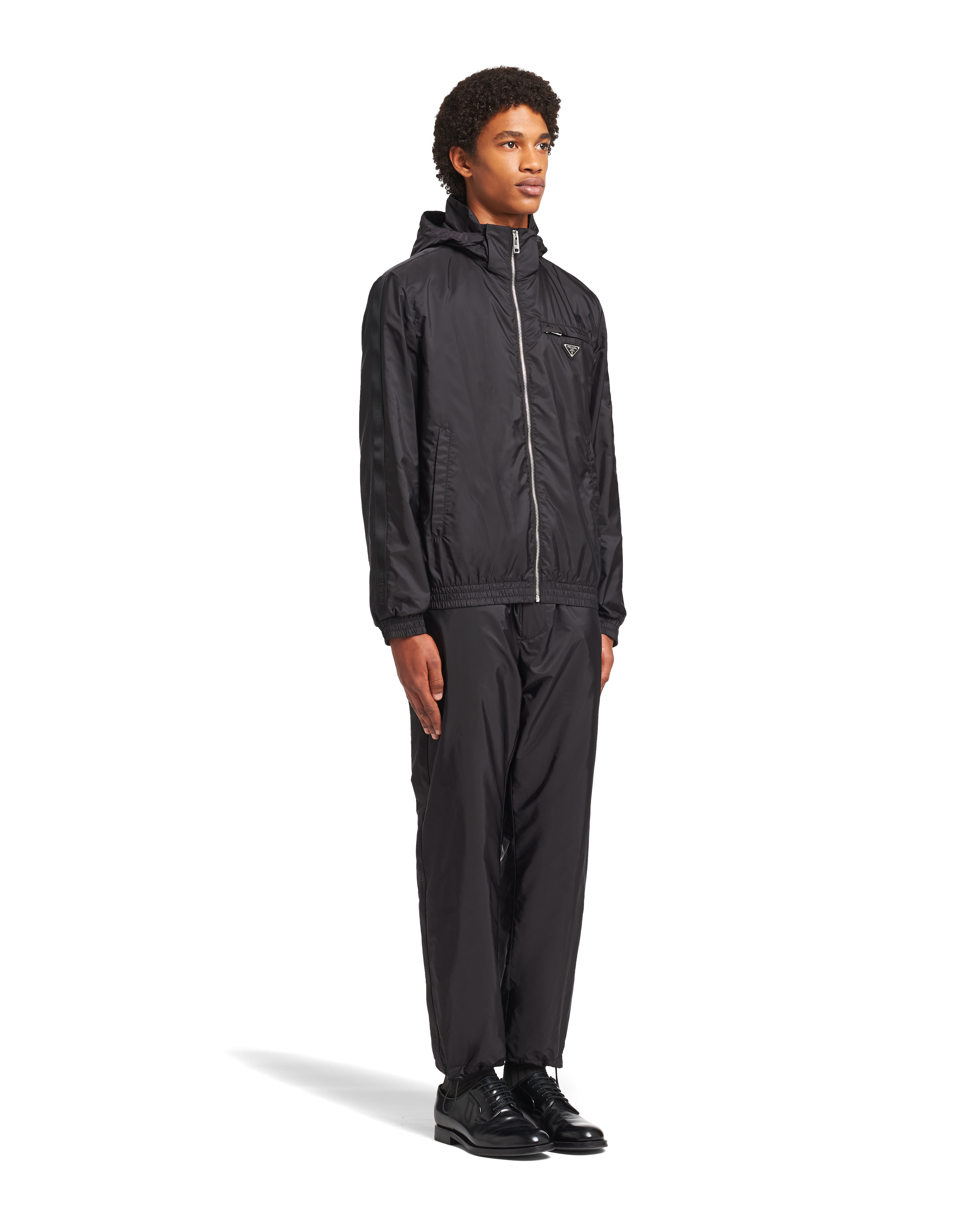 Re Nylon hooded jacket