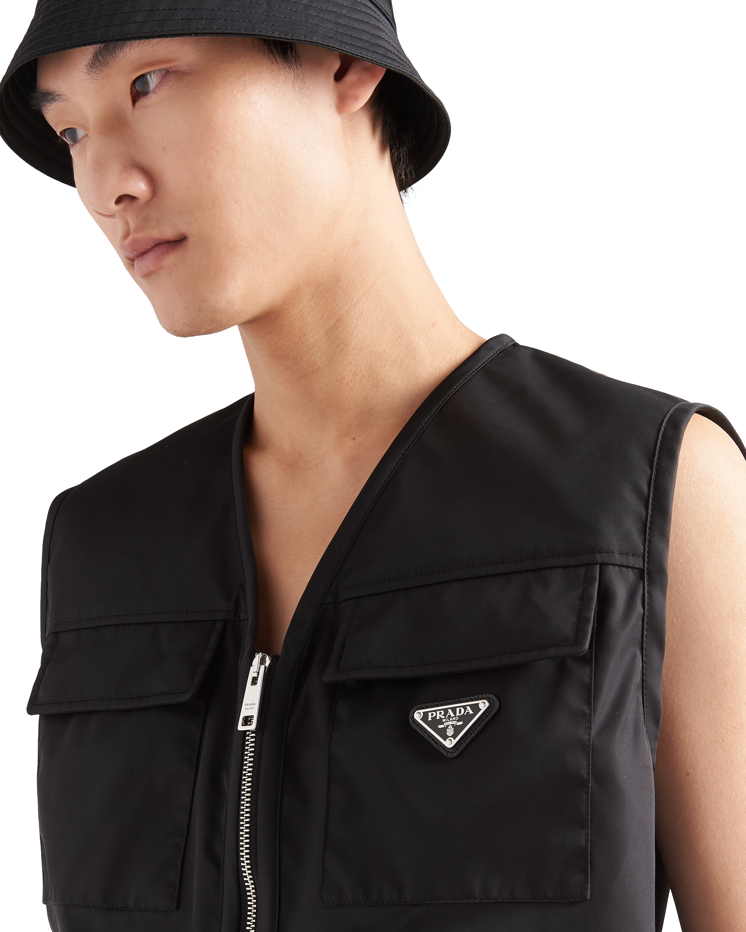 Prada Triangle Logo Cargo Gilet - Men's - Recycled Nylon In Black