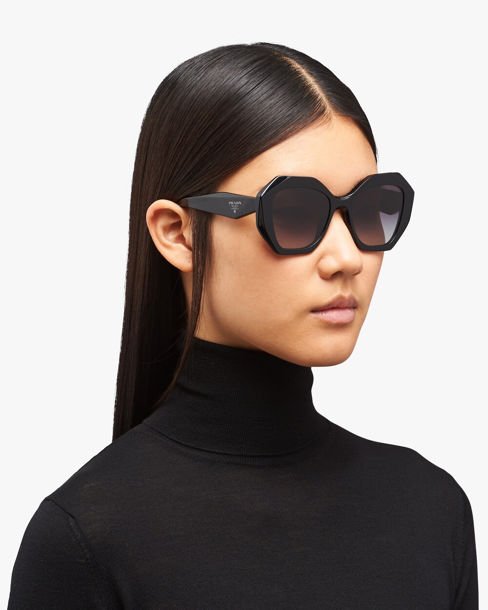 prada classic sunglasses