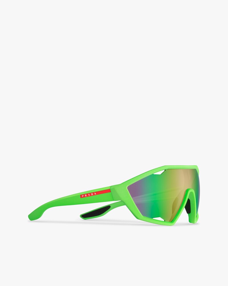 Prada linea rossa green outlet