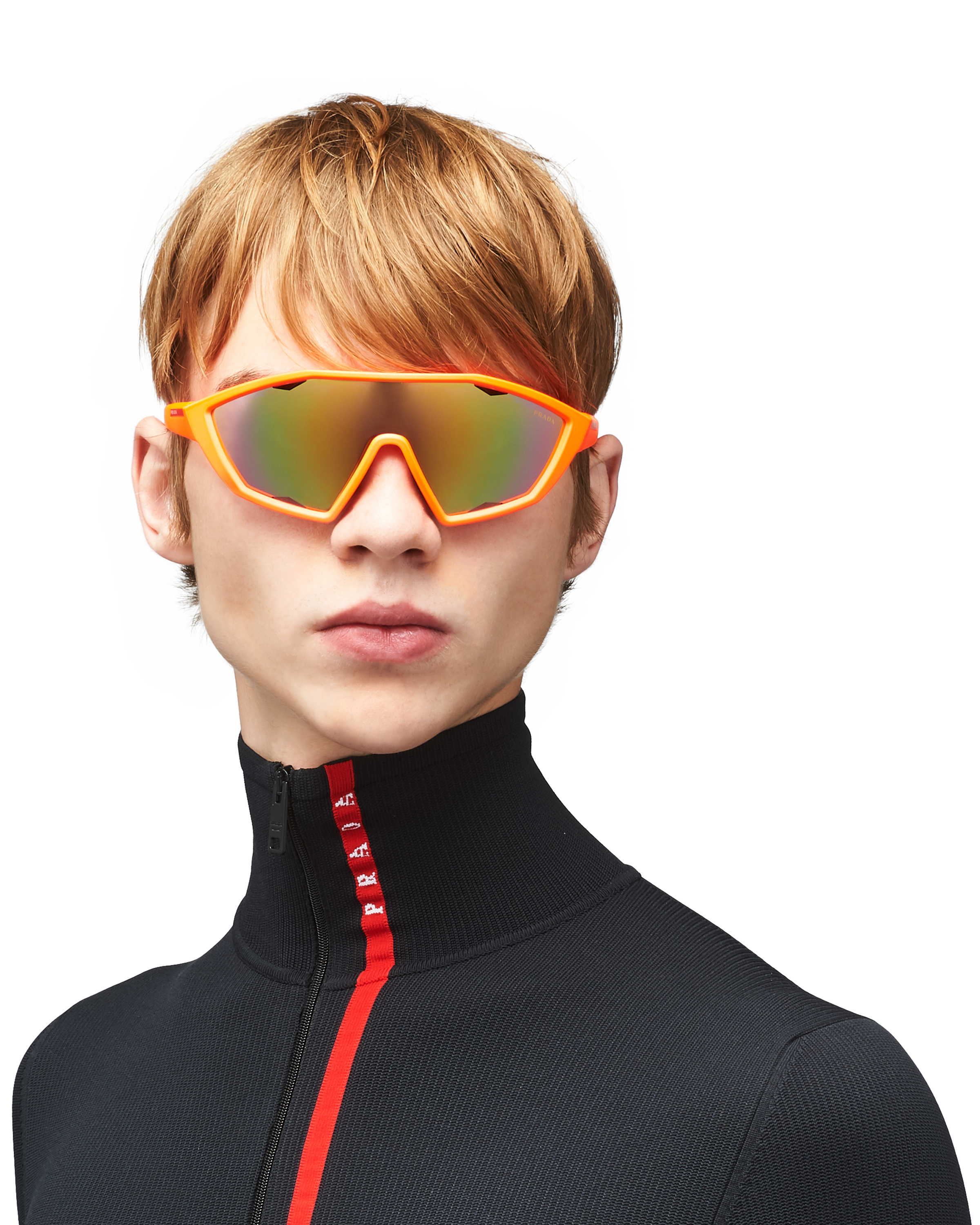 prada linea rossa logo