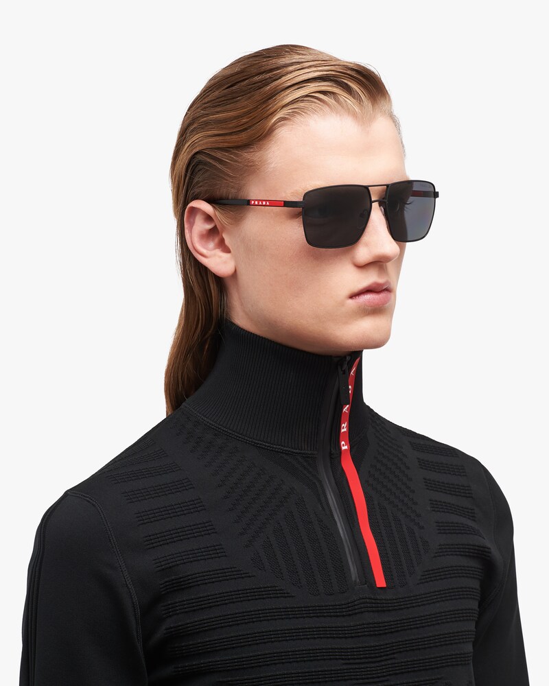 prada linea rossa polo