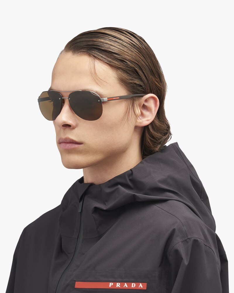 prada linea rossa ps52qs