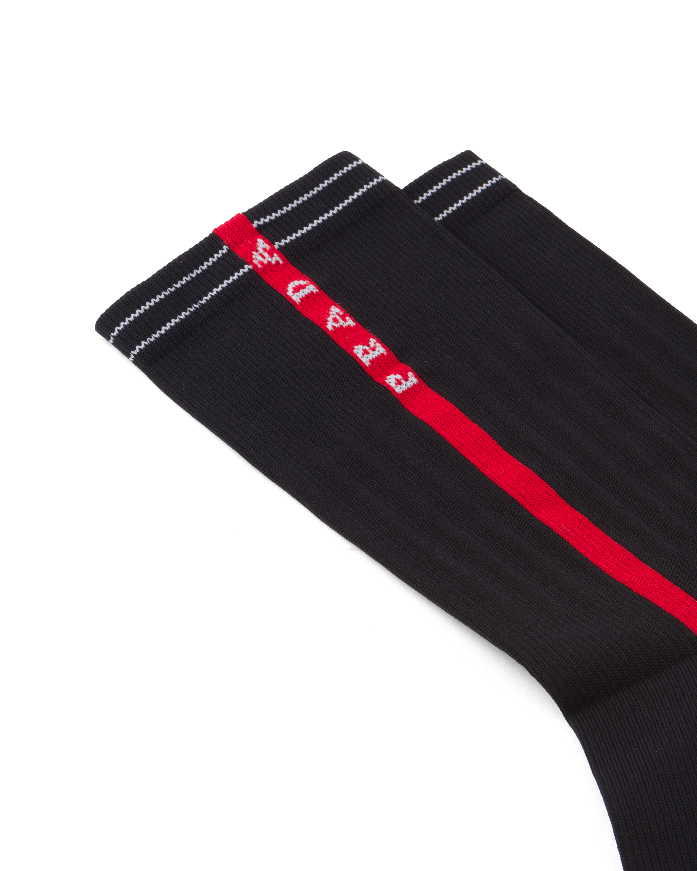 Technical yarn ankle socks