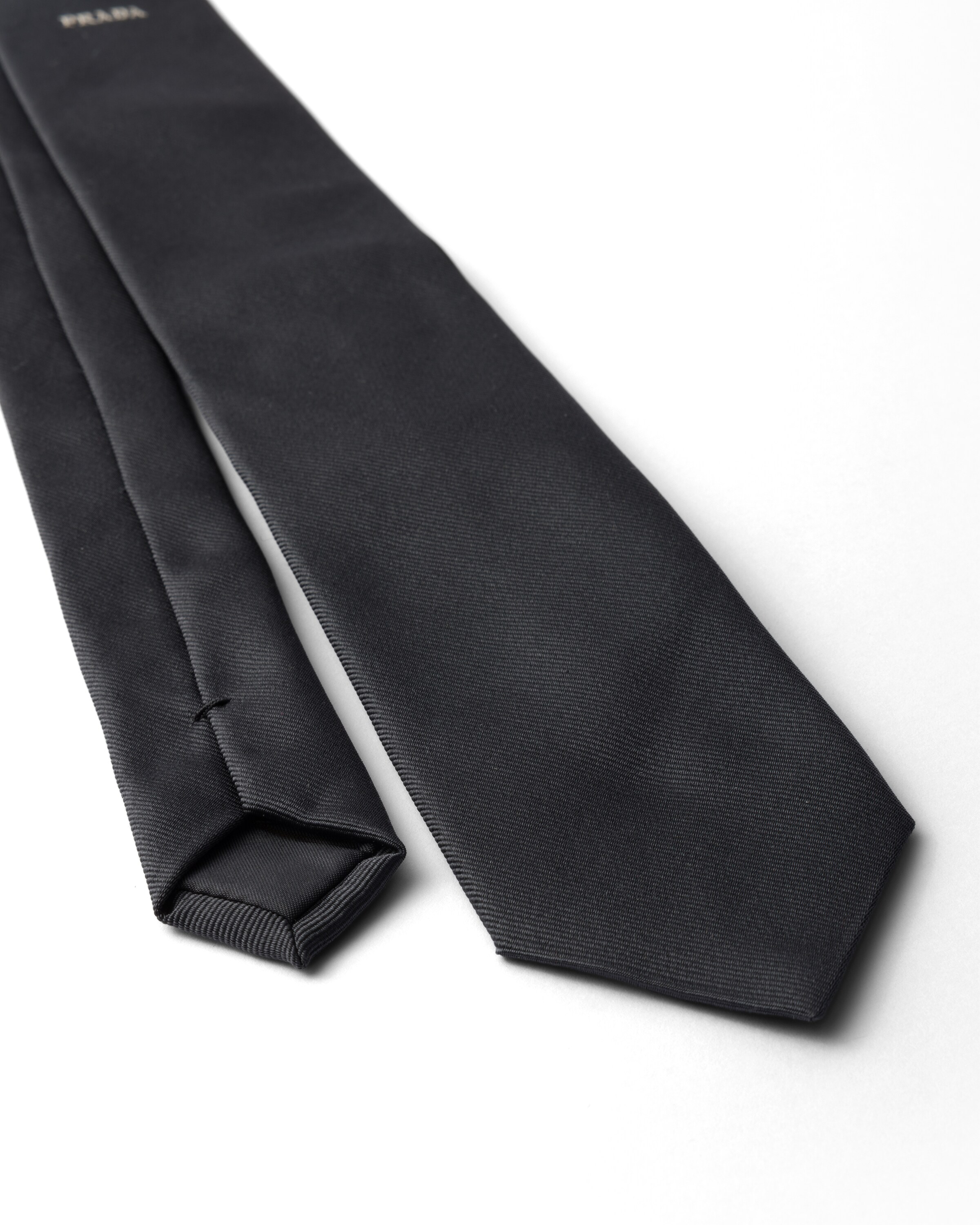 Prada 7cm Silk Tie In Black