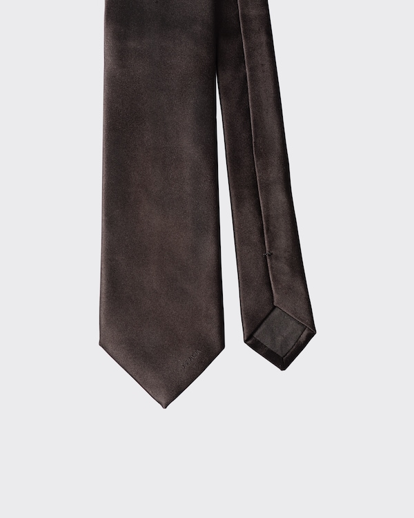 Satin tie Satin tie
