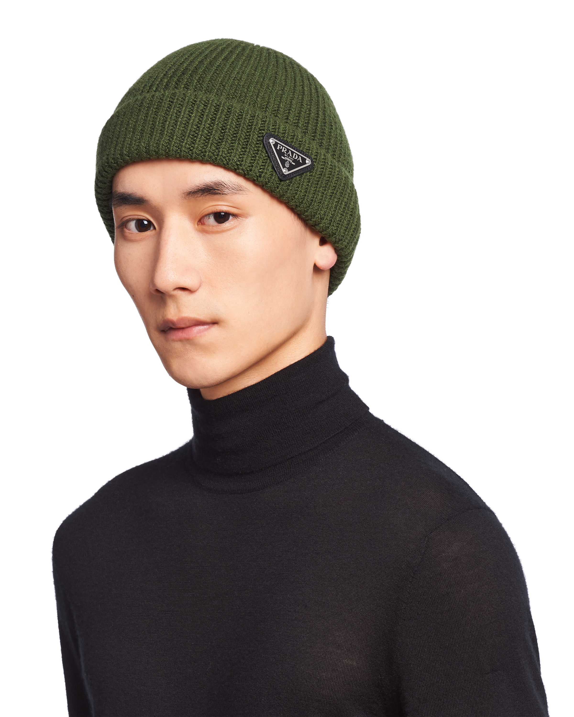 prada skully hat