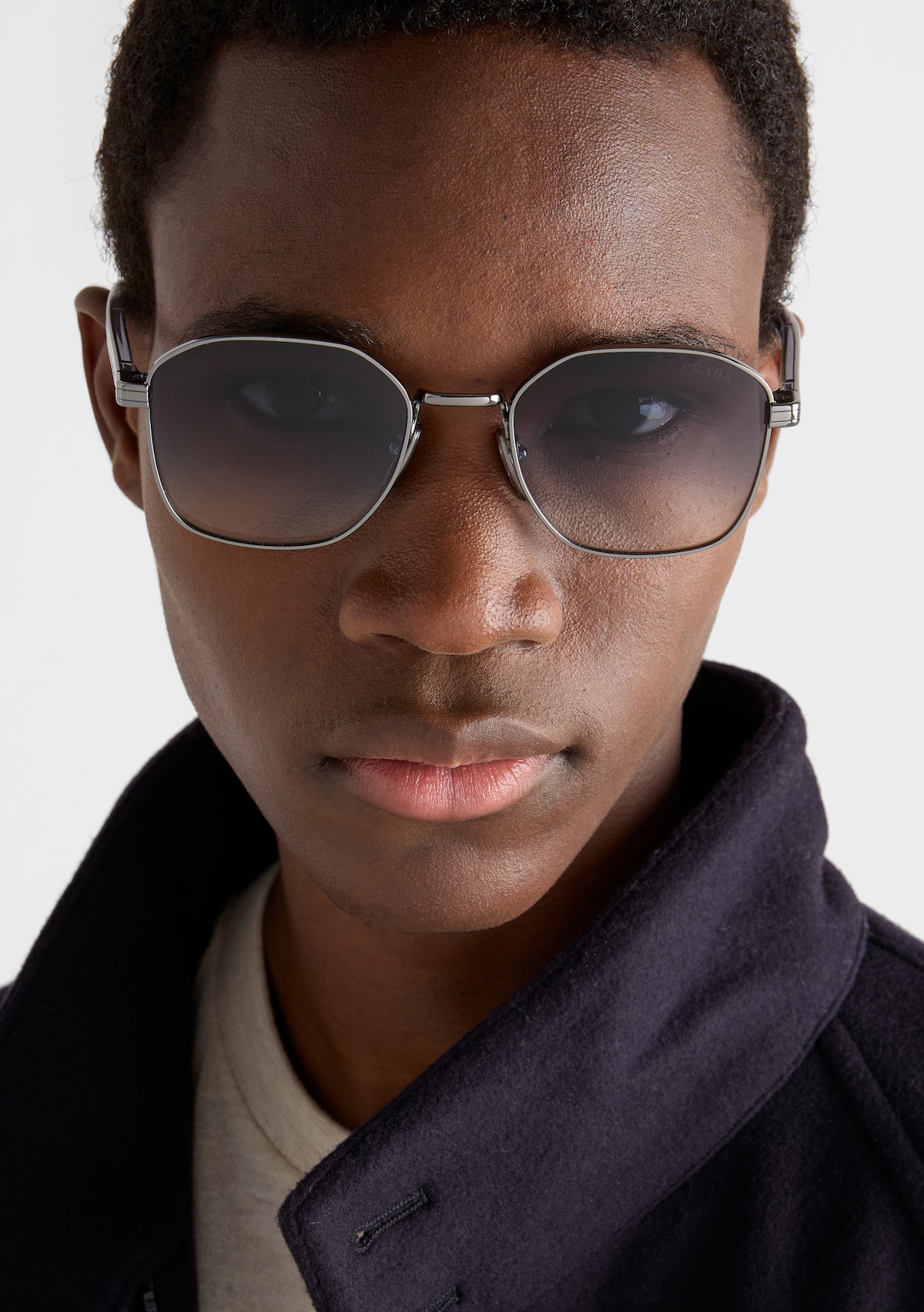 Prada 2026 мужские солнцезащитные очки — имидж 4