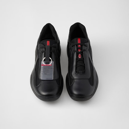 Shoes Shoes