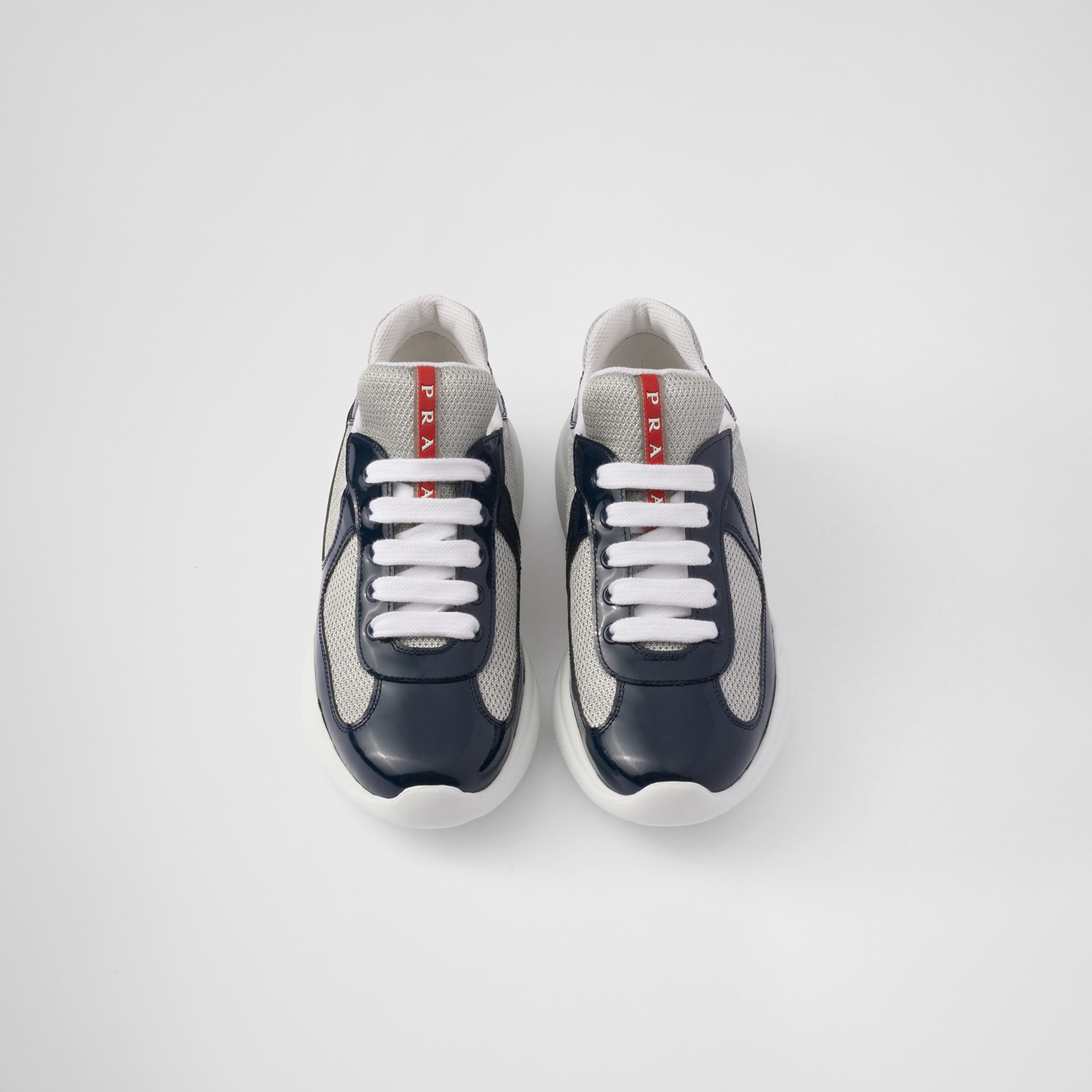 Shoes Shoes